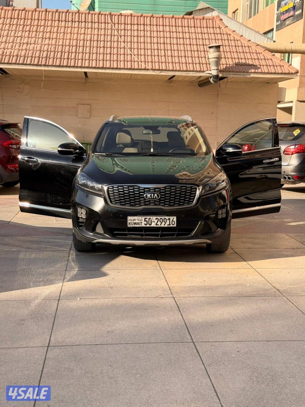 للبيع كيا سورينتو موديل ٢٠١٨ بحالة الوكالة6