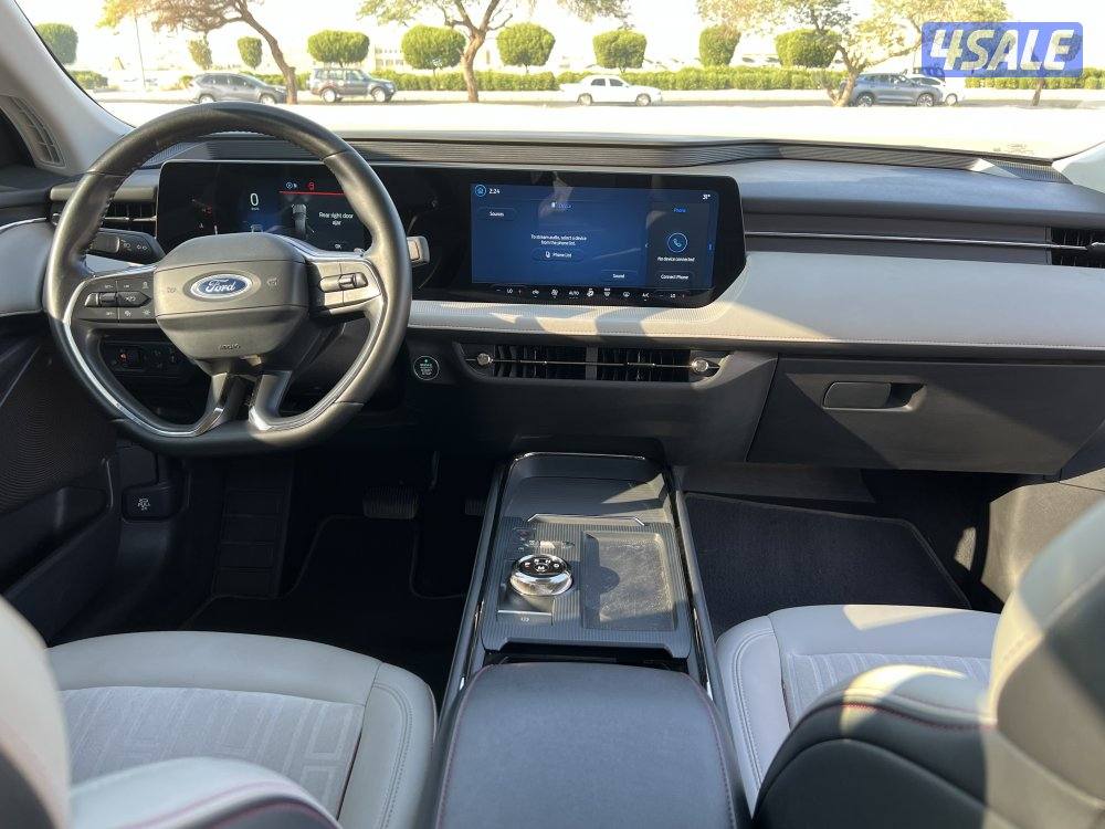 للايجار فورد توروس 2024 تاجير اعيان2