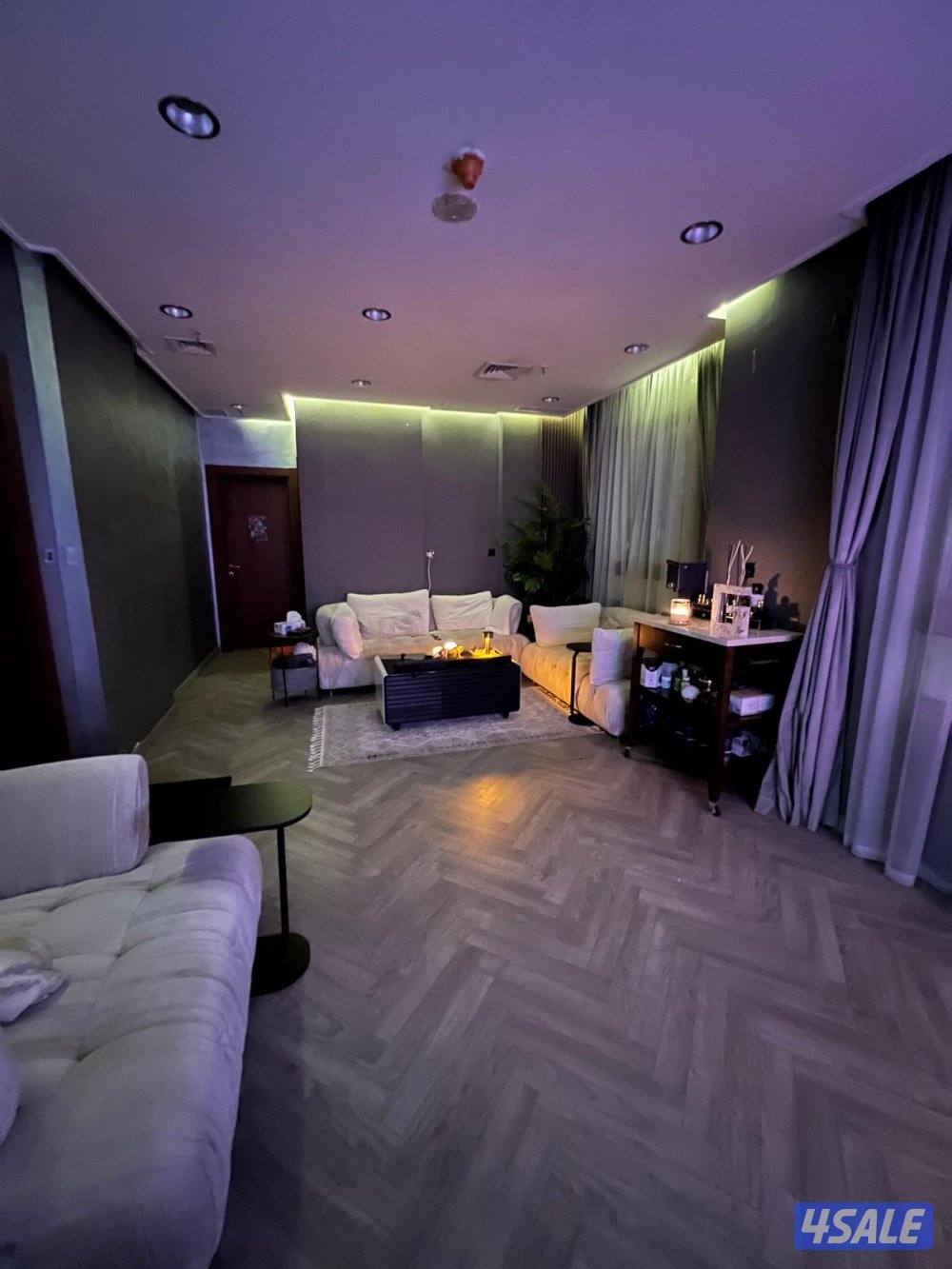 للبيع شقة مفروشه بالكامل (خلو)7