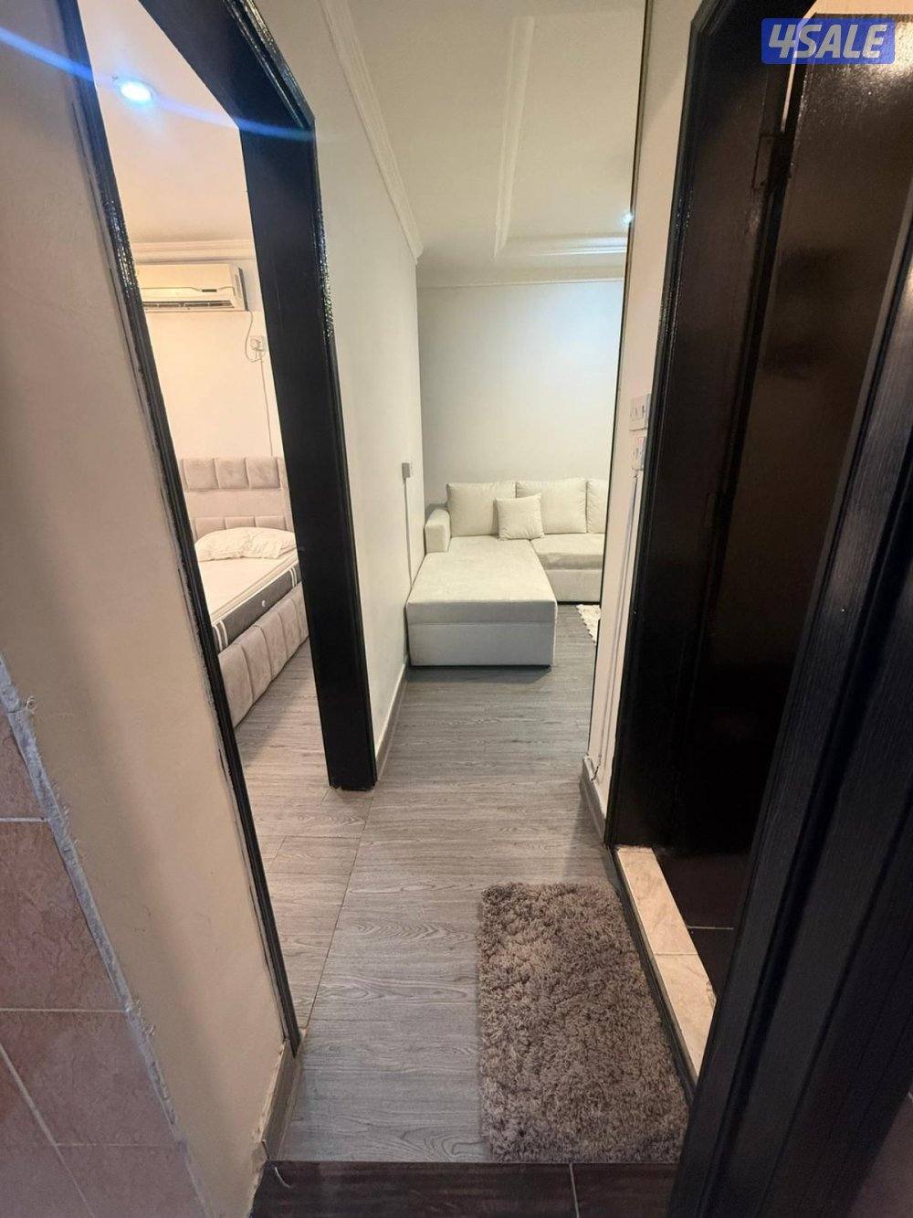 شقق خلو بسيط نفس الصور الكويتين غرفه صاله حمام مطبخ ويوجد فاضي نفس الص3