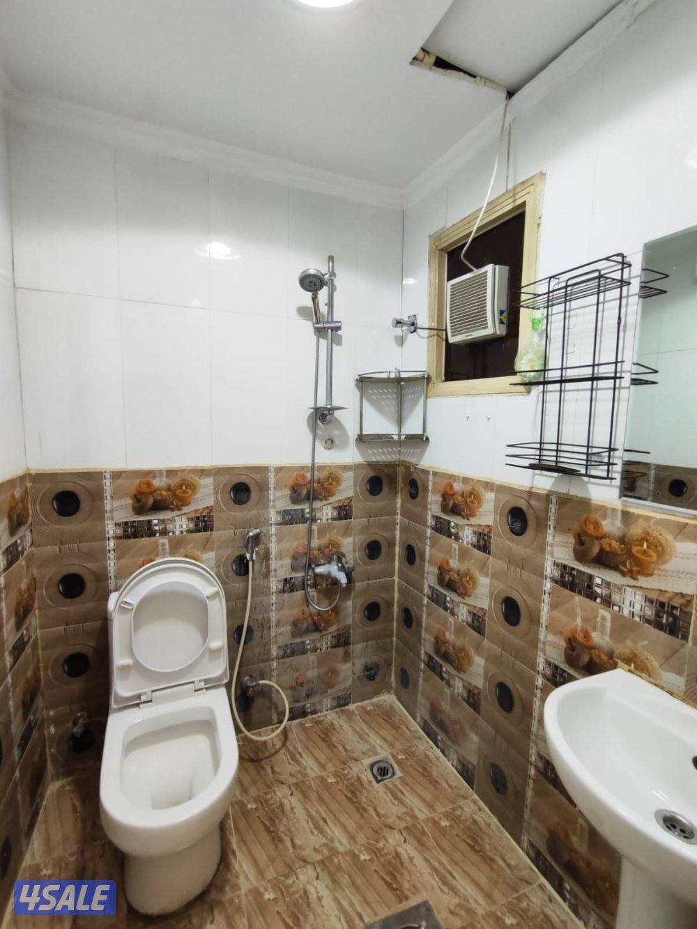 شقق خلو بسيط نفس الصور الكويتين غرفه صاله حمام مطبخ ويوجد فاضي نفس الص15