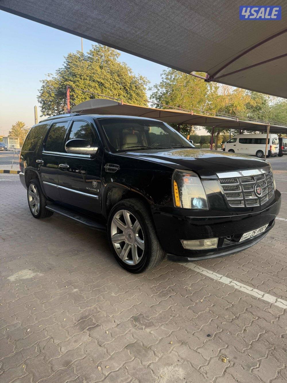 اسكاليد 2008 وارد الغانم0