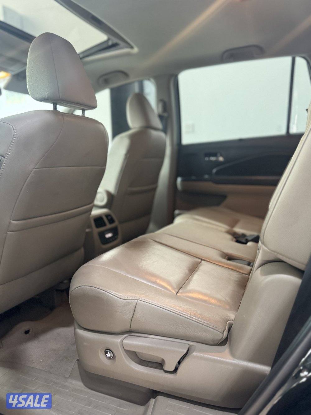 للبيع هوندا بايليوت 2017 ( صبغ وكالة )8