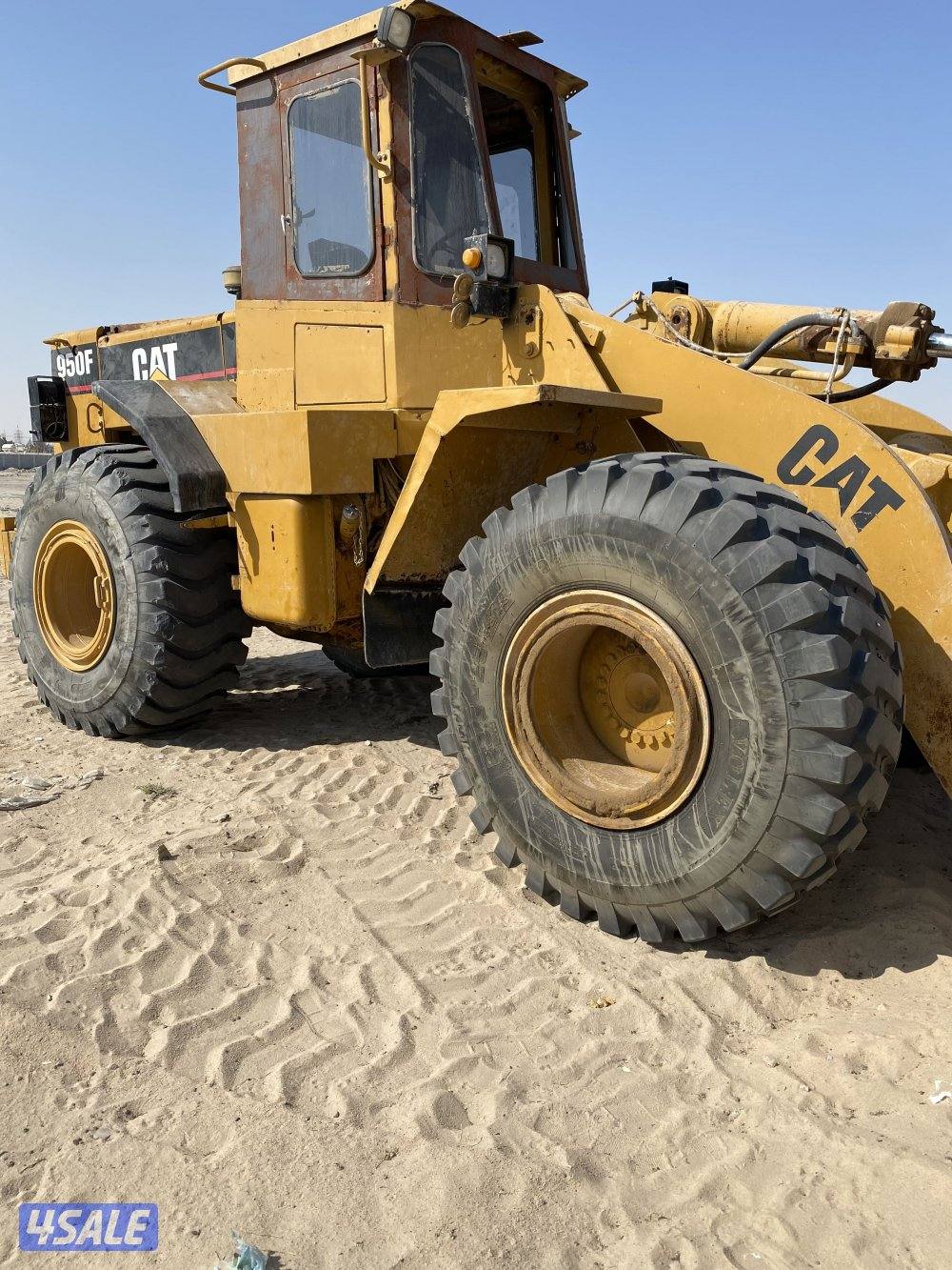 تركتر (جرافه)  موديل ٩٣ F2 للبيع2