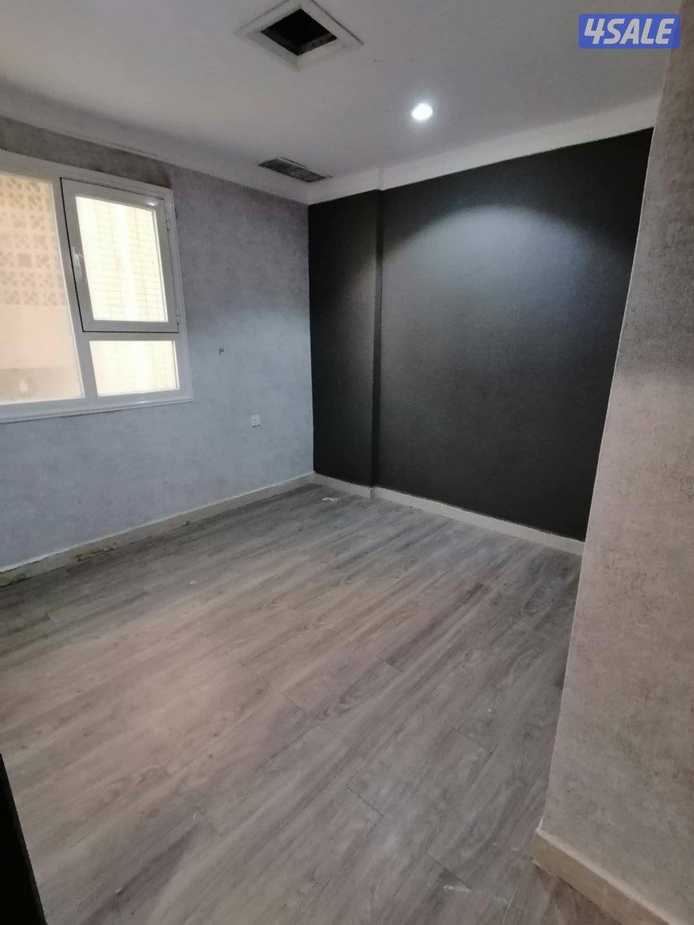 شقة خلو كويتين فقط غرفةصالةسوبر لوكس حمام مطبخ كامل مصافط متوفرة13