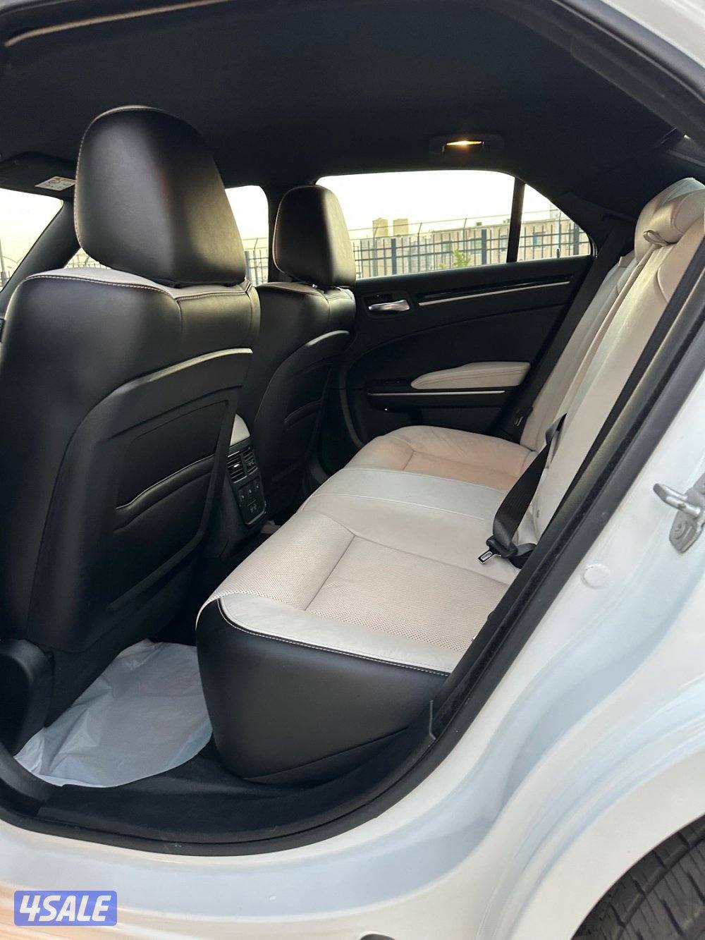 كرايزلر S300 اعلي فئة8