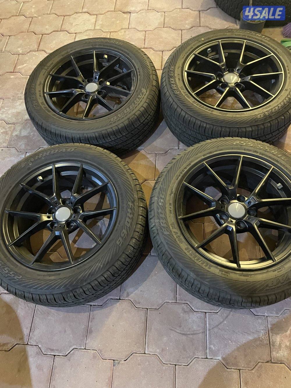 للبيع رنقات حجم ١٨ مع تواير0