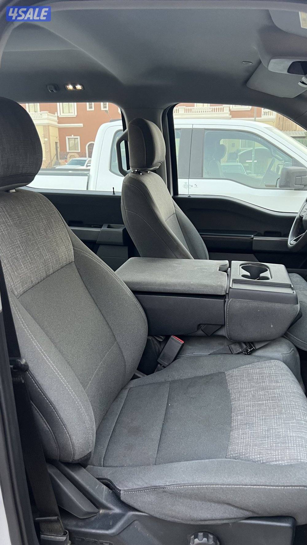 للبيع وانيت 4x4 موديل 20213