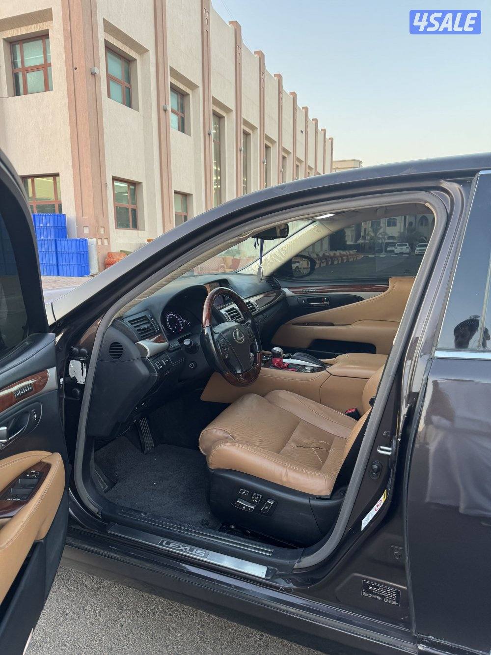 لكسزLS460L 20132