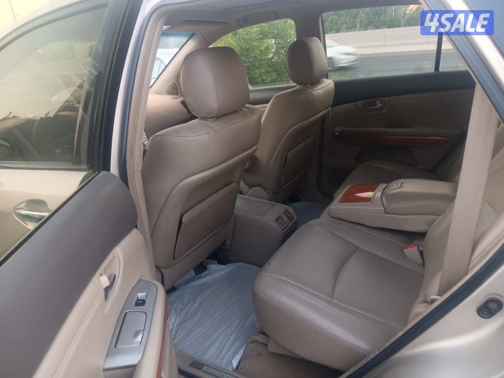 جيب لكزس RX20073