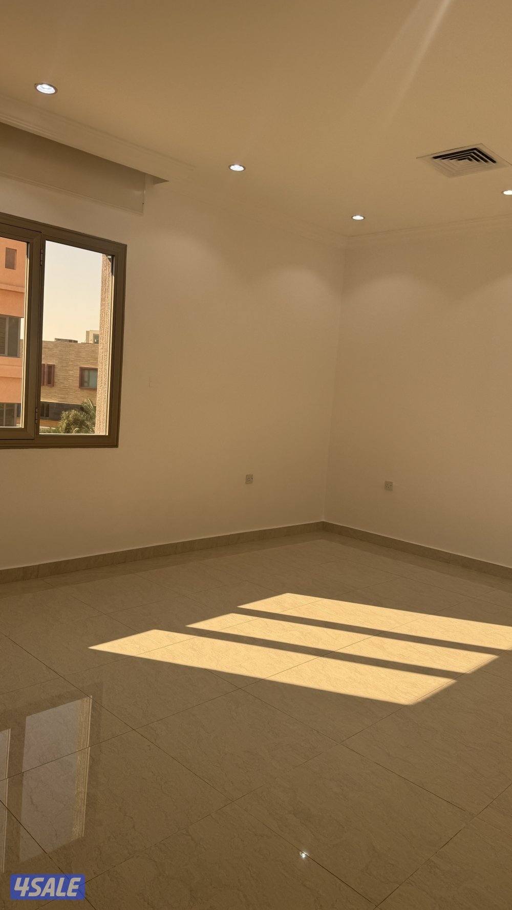 دور كامل للإيجار8