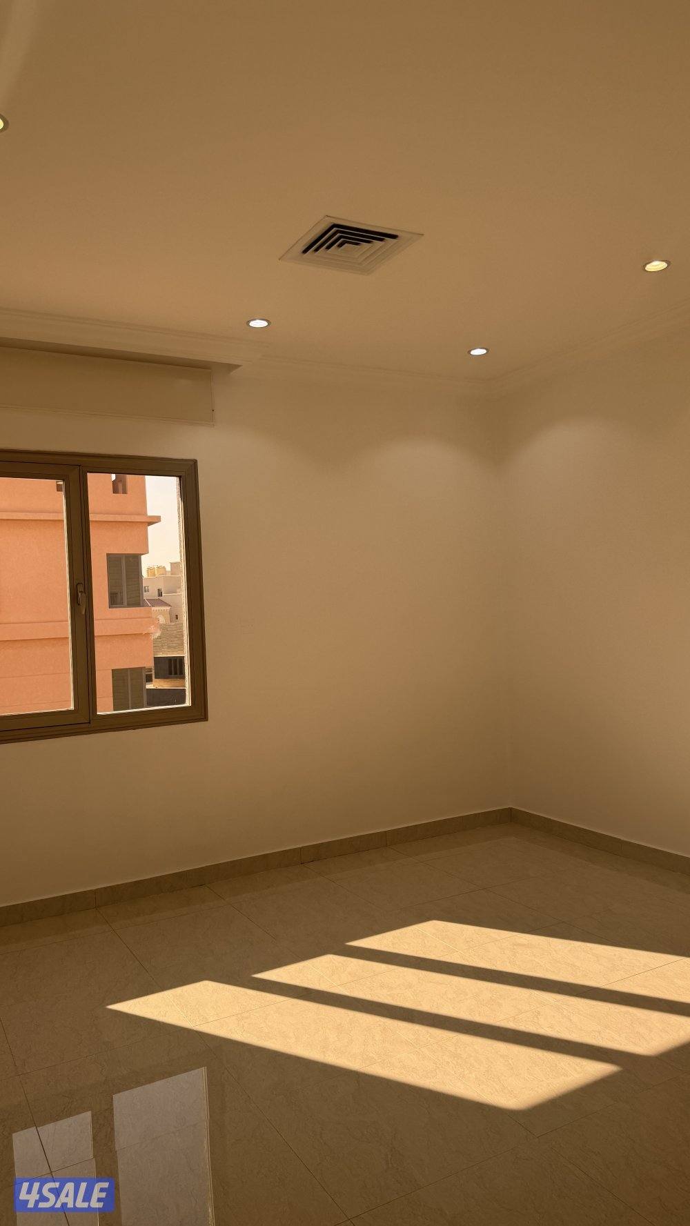 دور كامل للإيجار10