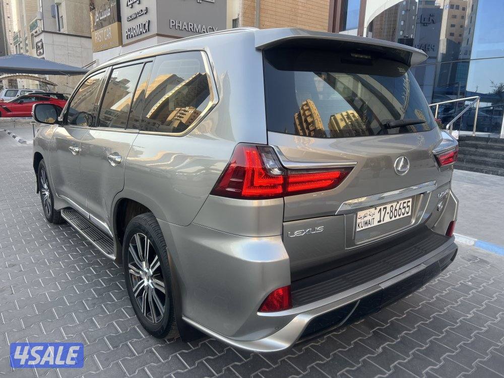 لكزس LX570 S  2020ماشي 177 الف صبغ وكاله سبورت وفل11