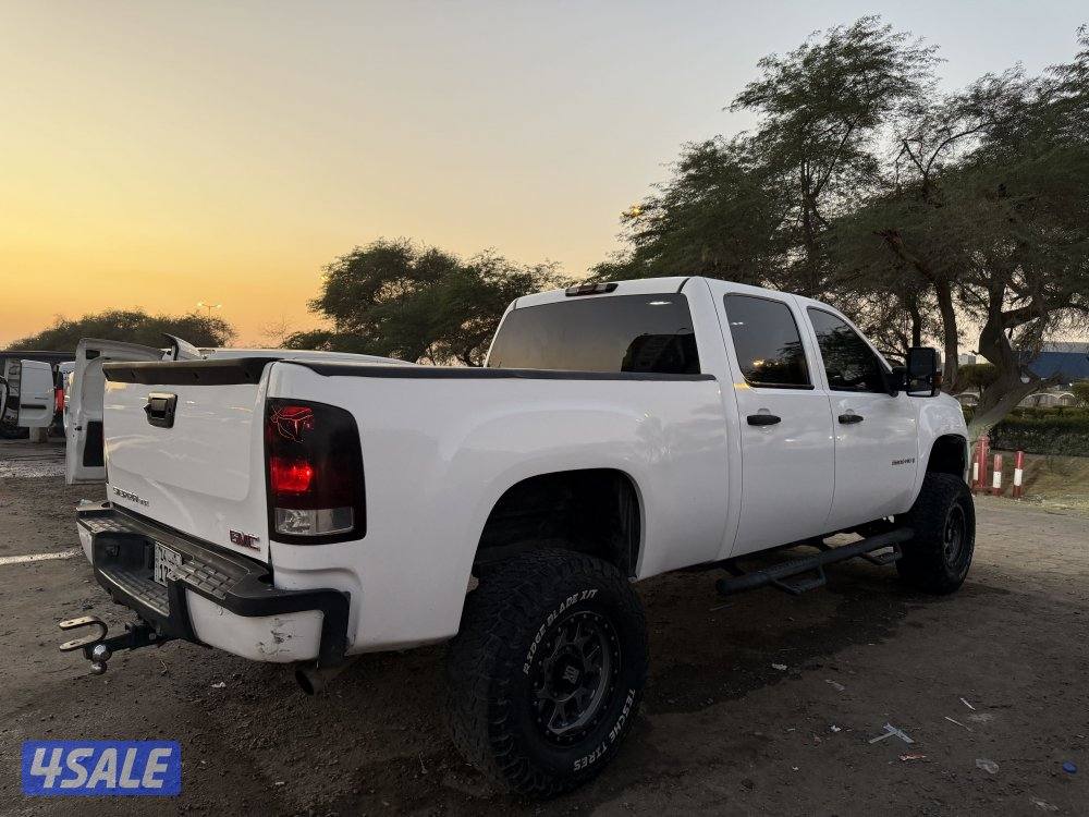 للبيع وانيت سييرا  HD  وارد امريكا0