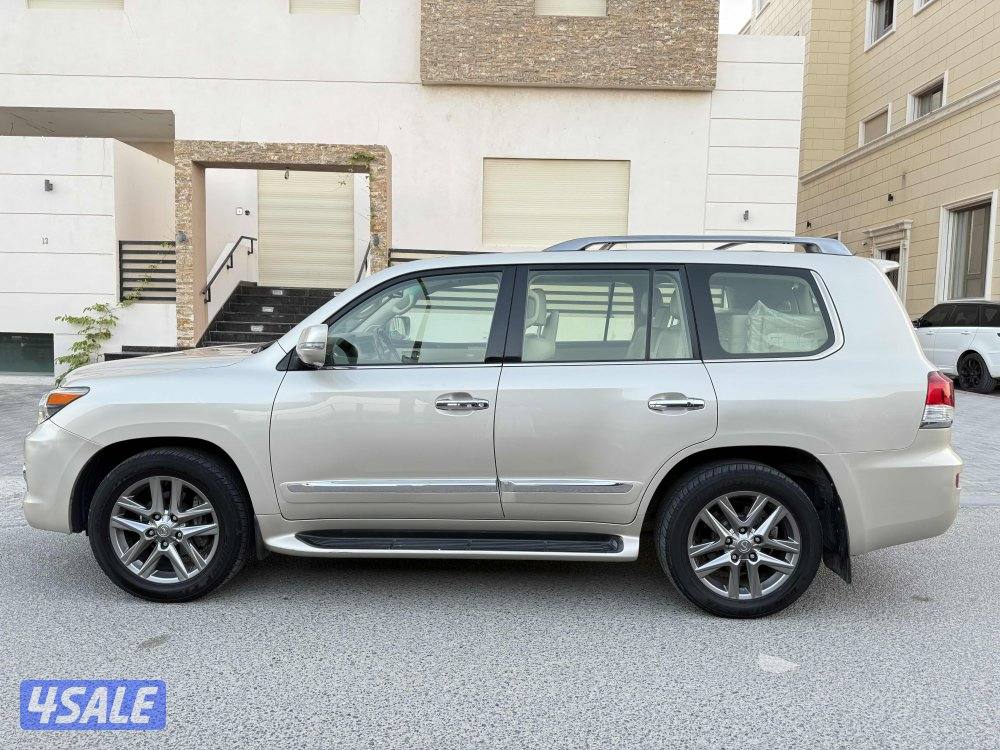 لكزسس 2013 الساير صبغ الوكاله3