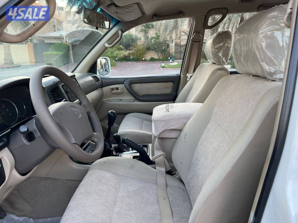 للبيع لاندكروزر Gx موديل 20054