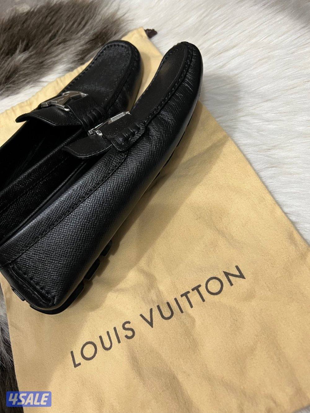 جوتي lv اصلي مقاس ٤٢1