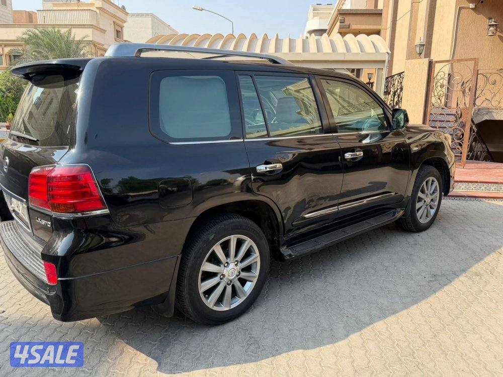 للبيع لكزس Lx4