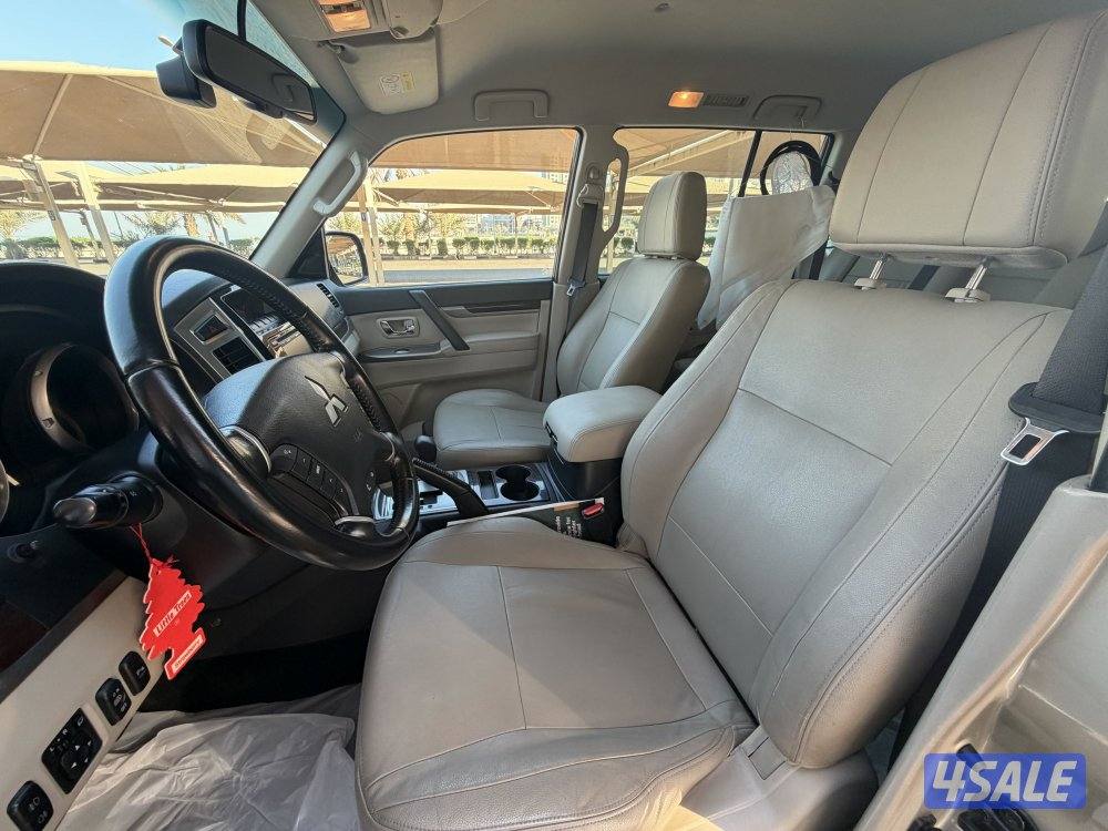 للبيع باجيرو 2020 سيرفس وكالة5