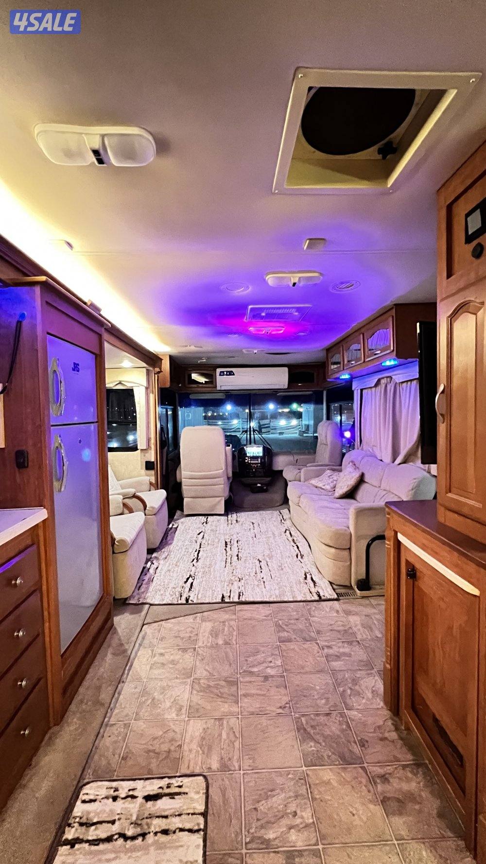 للبيع كرڤان امريكي موتر هوم المصنع Forestriverالنوع373DS Georgetown4