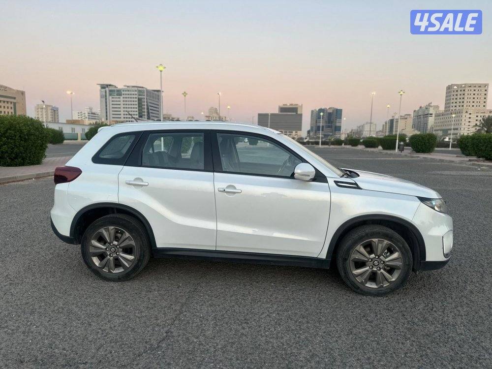 سوزوكي فيتارا 2023 صبغ الوكاله3