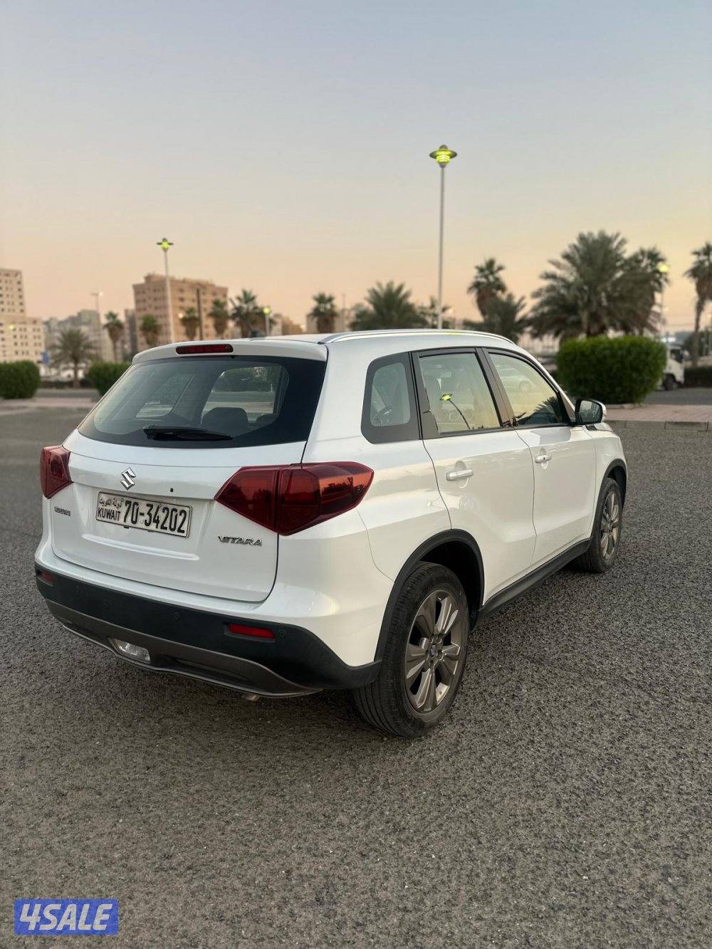 سوزوكي فيتارا 2023 صبغ الوكاله4