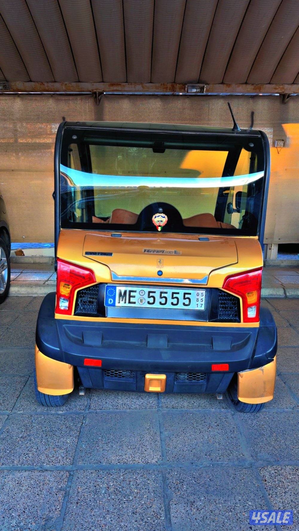 للبيع سيارة شحن مكيفه3