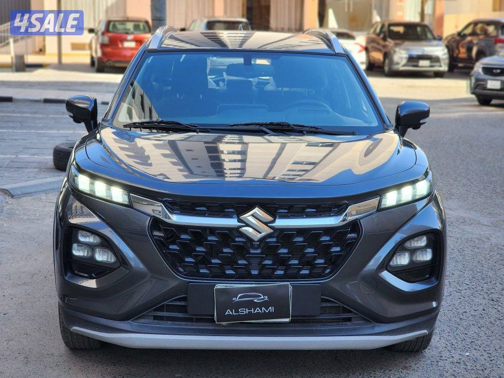 سوزوكي فرونكس موديل ٢٠٢٥ صبغ الوكالة سرفس منتظم تحت الكفالة شرط الفحص1