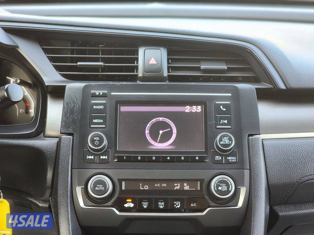 للبيع هوندا سيفيك موديل ٢٠٢٠ عداد١١٦ألف شرط الفحص7