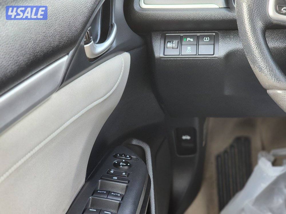 للبيع هوندا سيفيك موديل ٢٠٢٠ عداد١١٦ألف شرط الفحص10