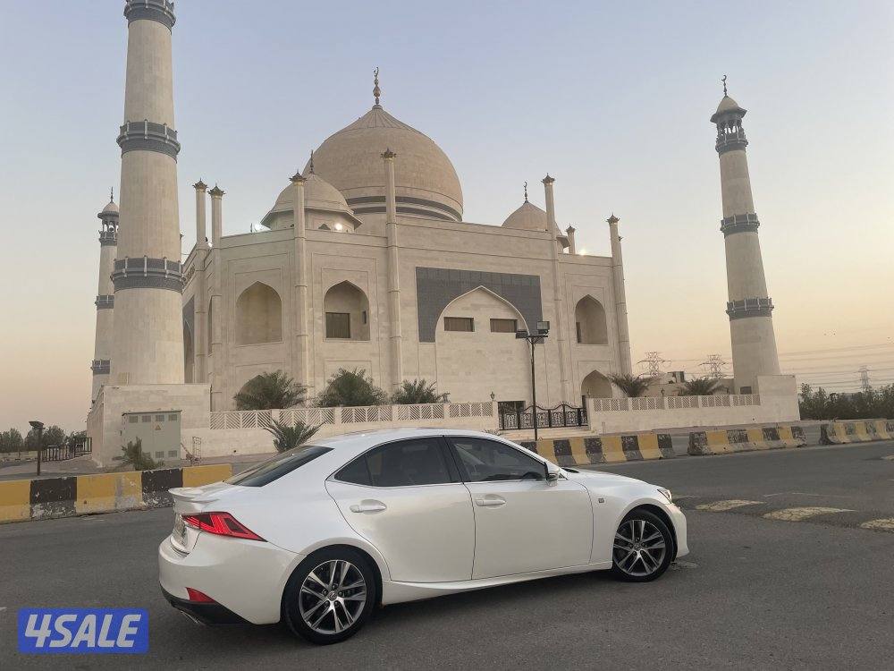 شرط الفحص لكزس IS-200t-2017(بيعه سريعة)سعر نهائي5