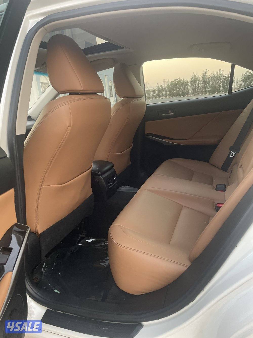 شرط الفحص لكزس IS-200t-2017(بيعه سريعة)سعر نهائي11