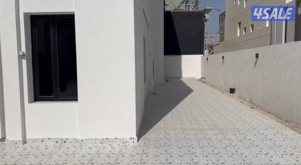 للايجار فيلا في المطلاع دورين وربع تشطب راقي جدا2