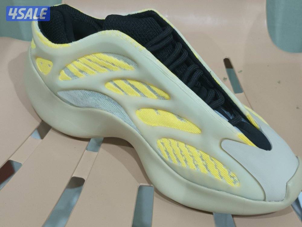 للبيع بالجمله احذيه نسائيه من مقاس ٣٧ الي ٤١8