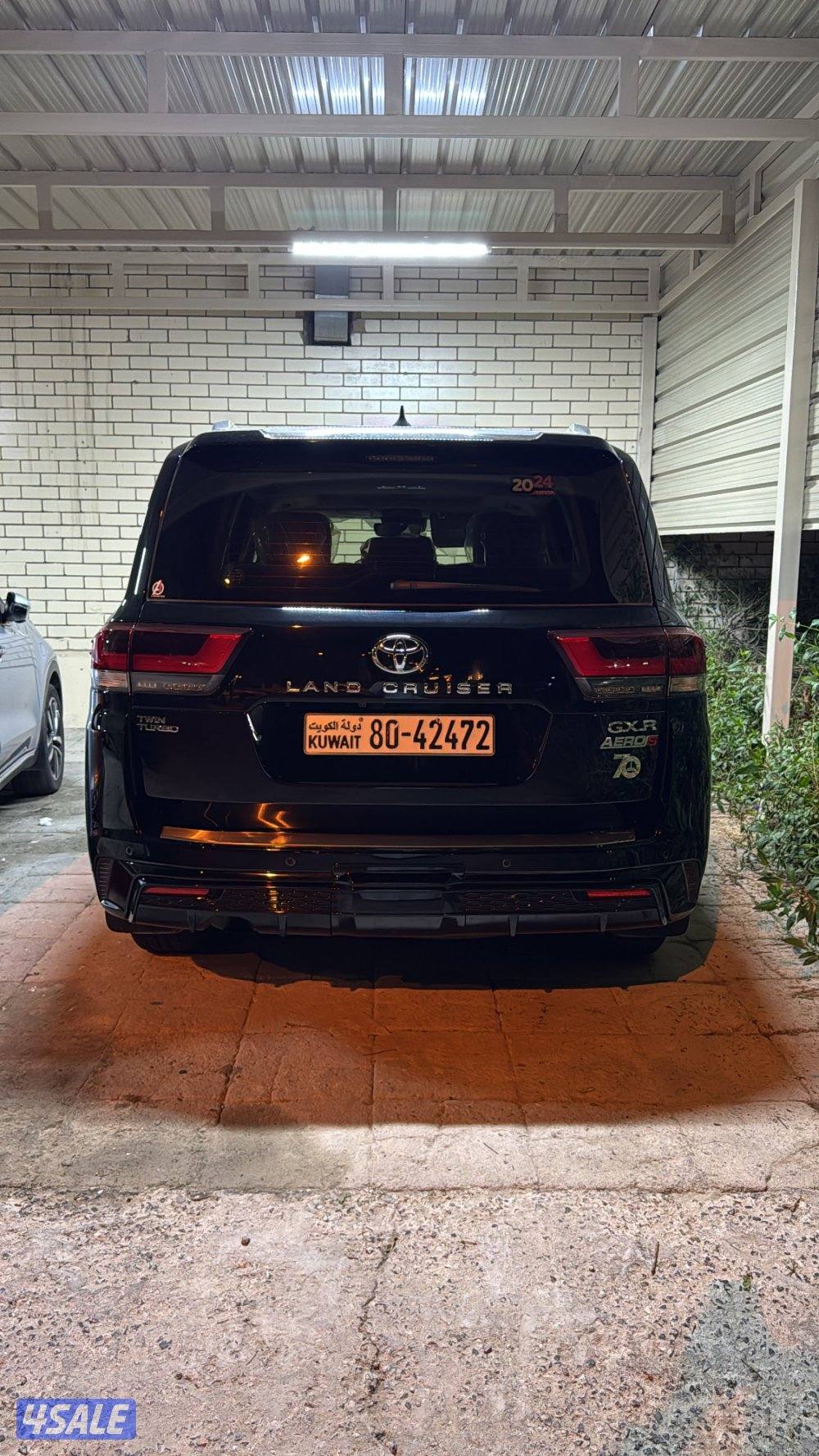 لاند كروزر ايرو إس كامل المواصفات وارد الساير سيرفس منتظم2