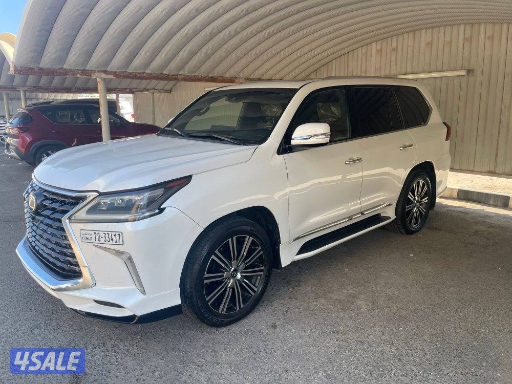 لكزس 2017 درجة اولى لون ابيض صدفي0