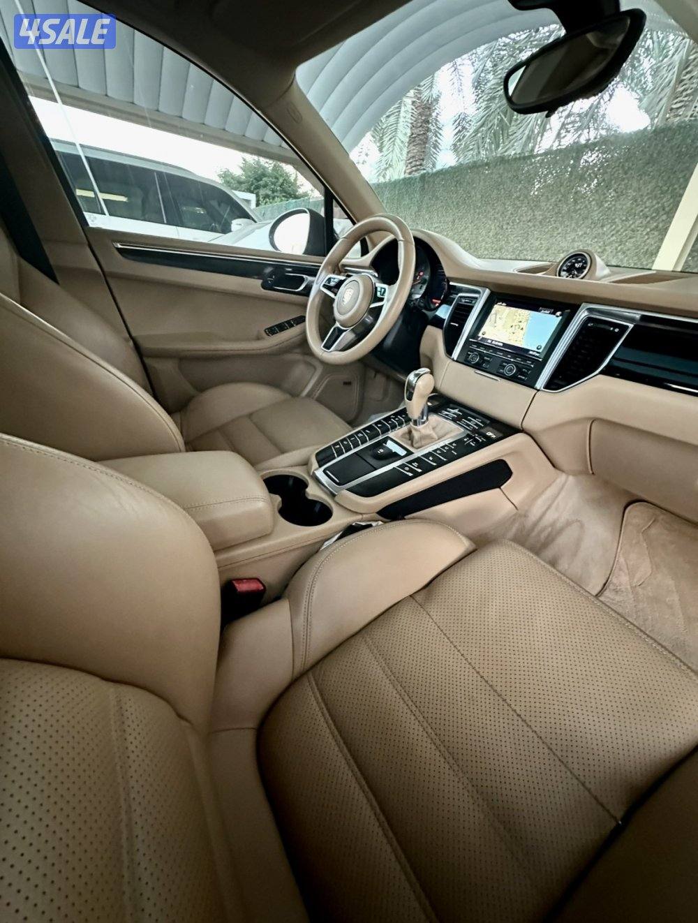 ماكان S صبغ الوكالة أعلى فئة2