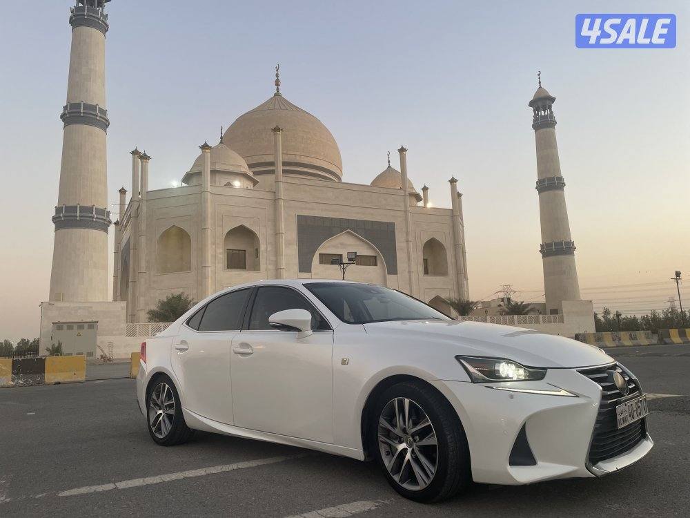 شرط الفحص لكزس IS-200t-2017(بيعه سريعة)سعر نهائي1