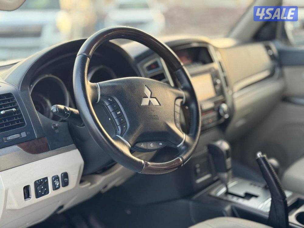 باجيرو ميتسوبيشي اعلى المواصفات المكينه الكييره 2020 صبغ الوكاله4