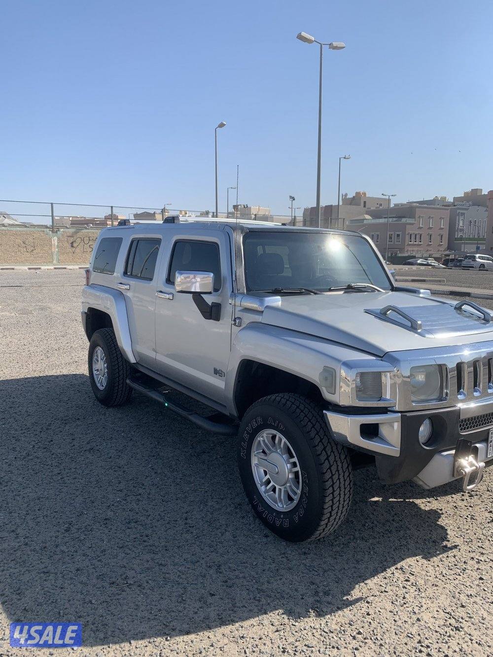 للبيع همر H3  موديل 2009   اللي يبي موتر نظيف واستعمال1