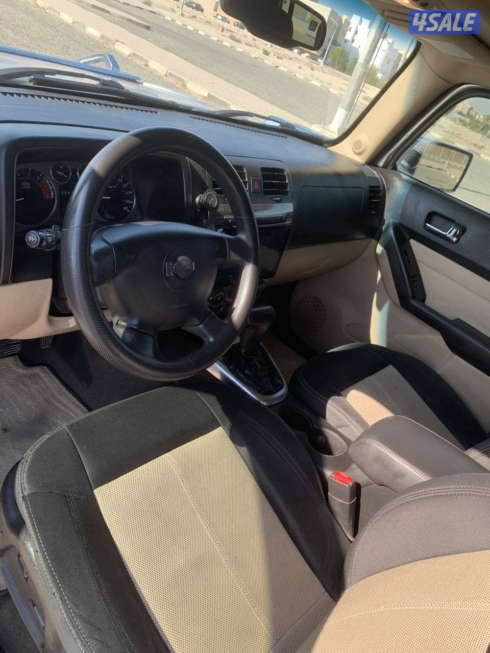 للبيع همر H3  موديل 2009   اللي يبي موتر نظيف واستعمال9