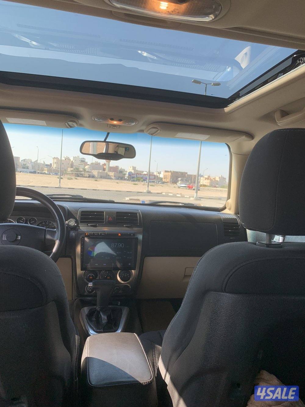 للبيع همر H3  موديل 2009   اللي يبي موتر نظيف واستعمال10