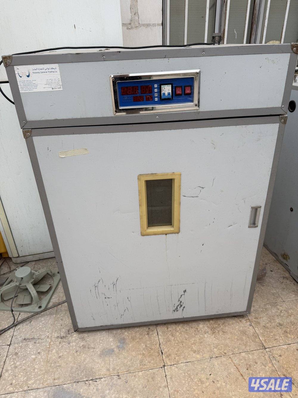 للبيع فقاسه ١٠٥٦ مستعمله - كبد2