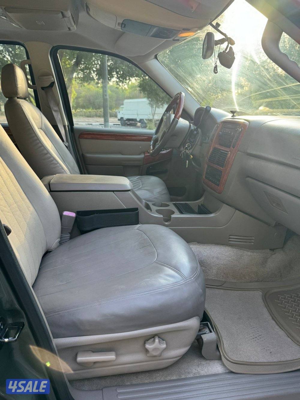 للبيع فورد مونتثنير 2003 عداد 220 قمه بالنظافه فحص مكيف ثلج فل اوبشن ت3