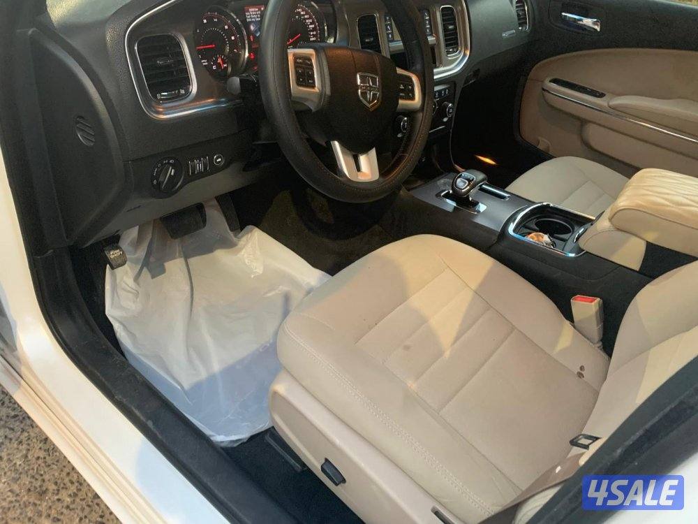 للبيع دودج شارجر 2013  فحص V6 الون صدفي مكيف ثلج جاهز مجهز من الدعامية7