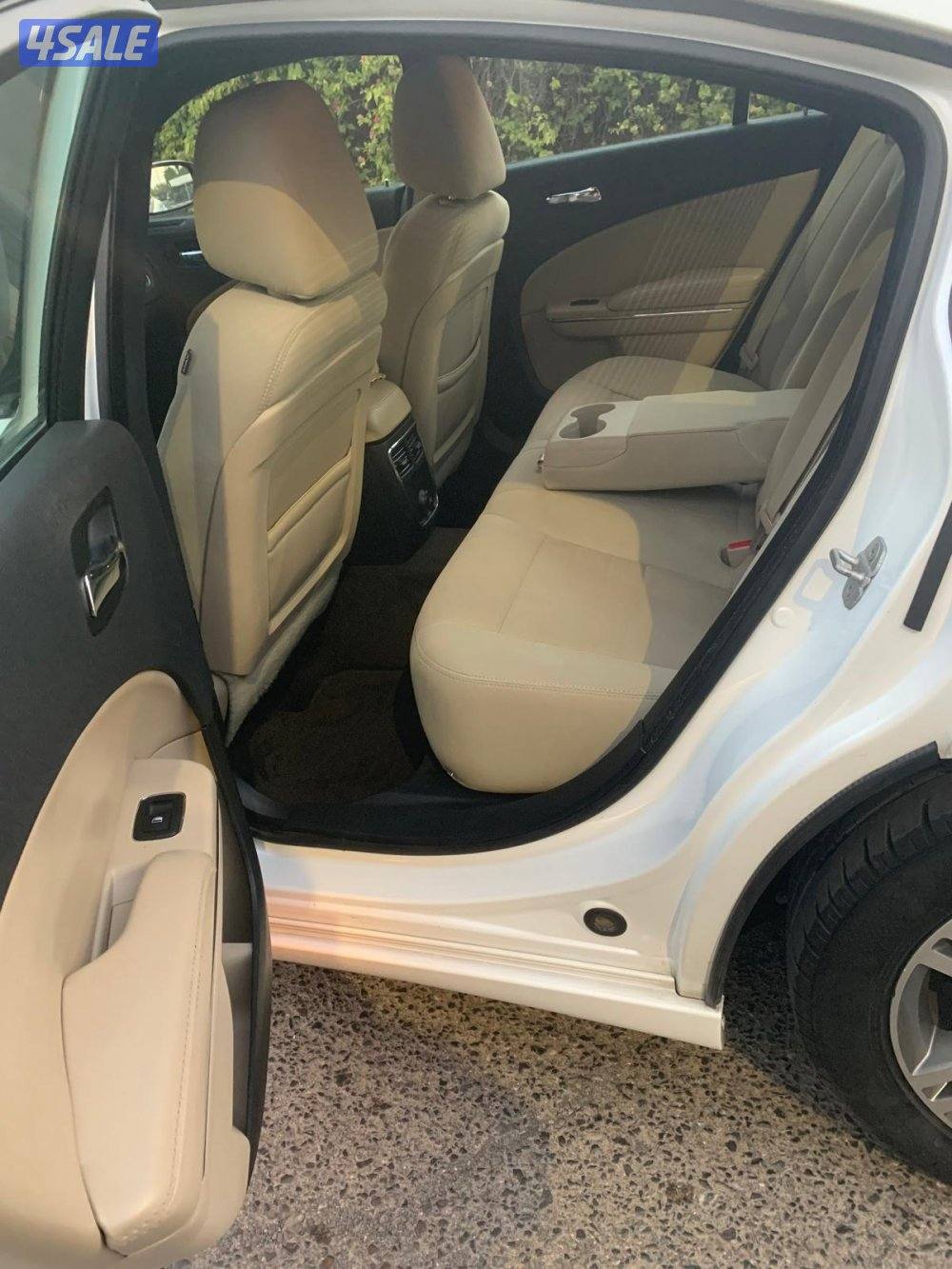 للبيع دودج شارجر 2013  فحص V6 الون صدفي مكيف ثلج جاهز مجهز من الدعامية11