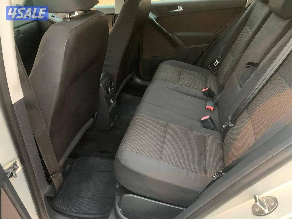 للبيع فولكس واغن تاجوان 2013 مكينه 4 سلندر عداد 158 مكيف ثلج سيرفس جدي7