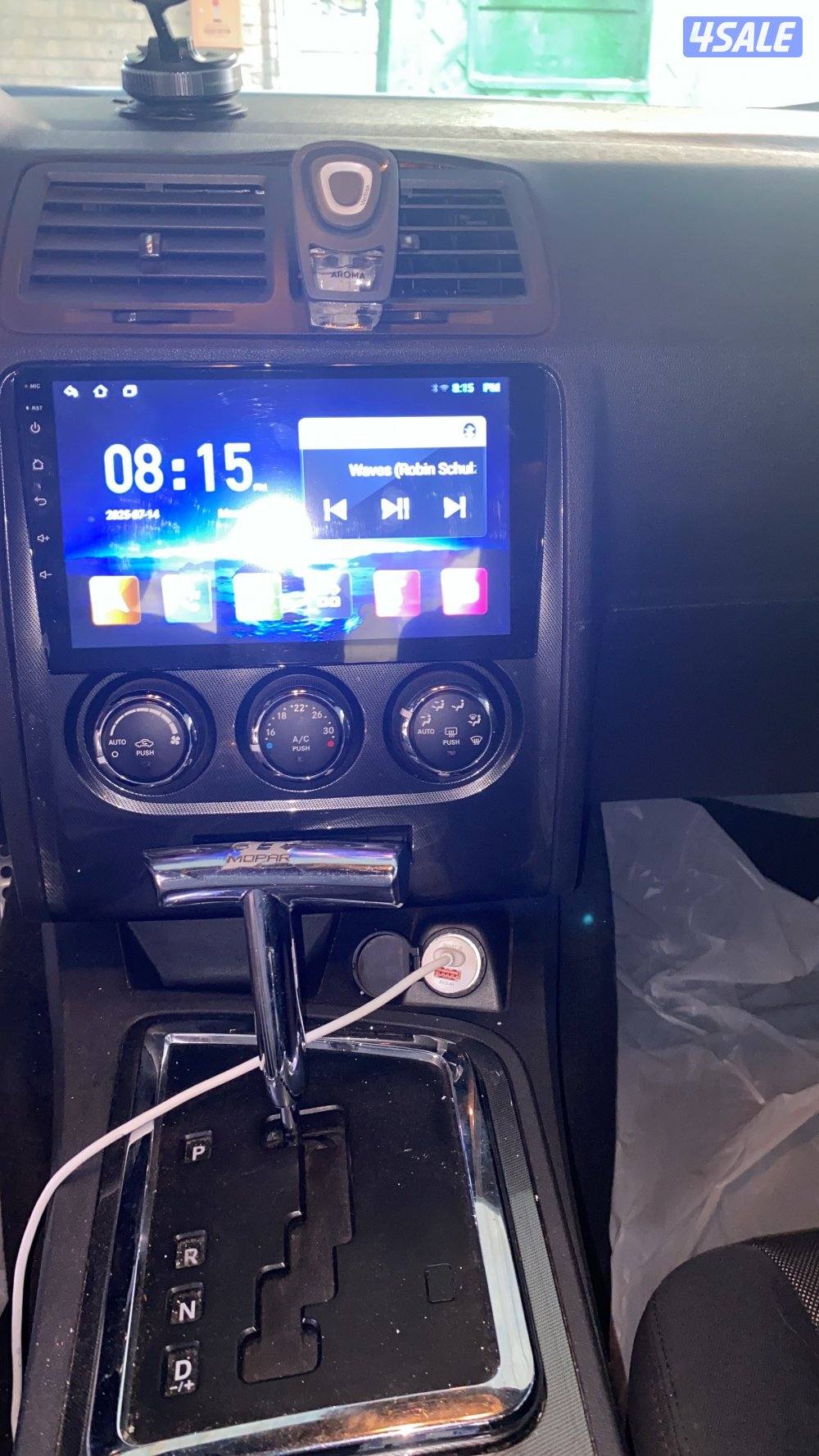 للبيع تشالنجر موديل 2012 شرط الفحص3