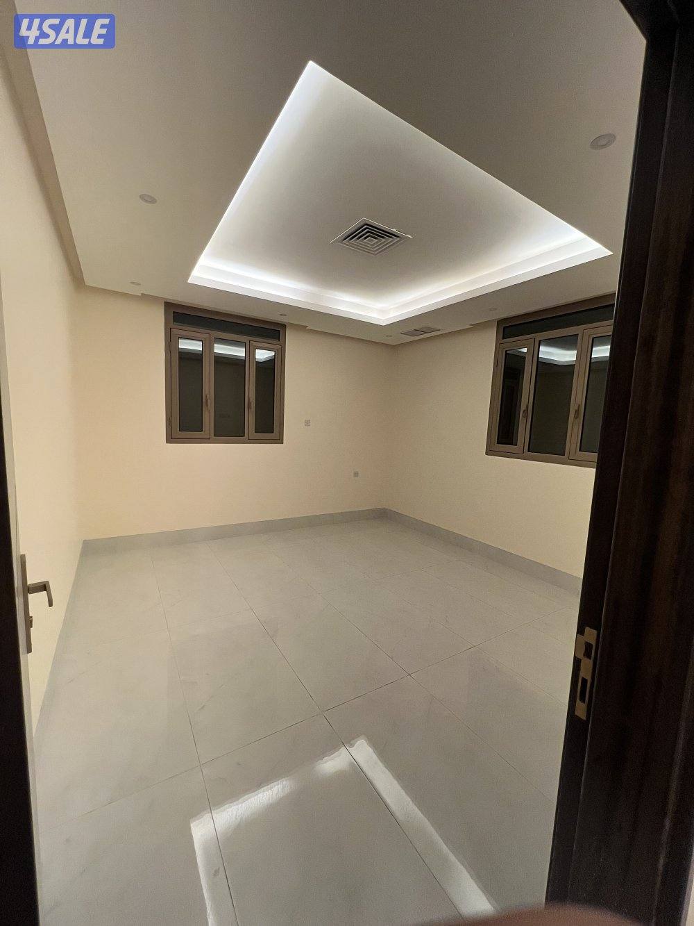 للايجار شقه بالرابيه قطعه 13