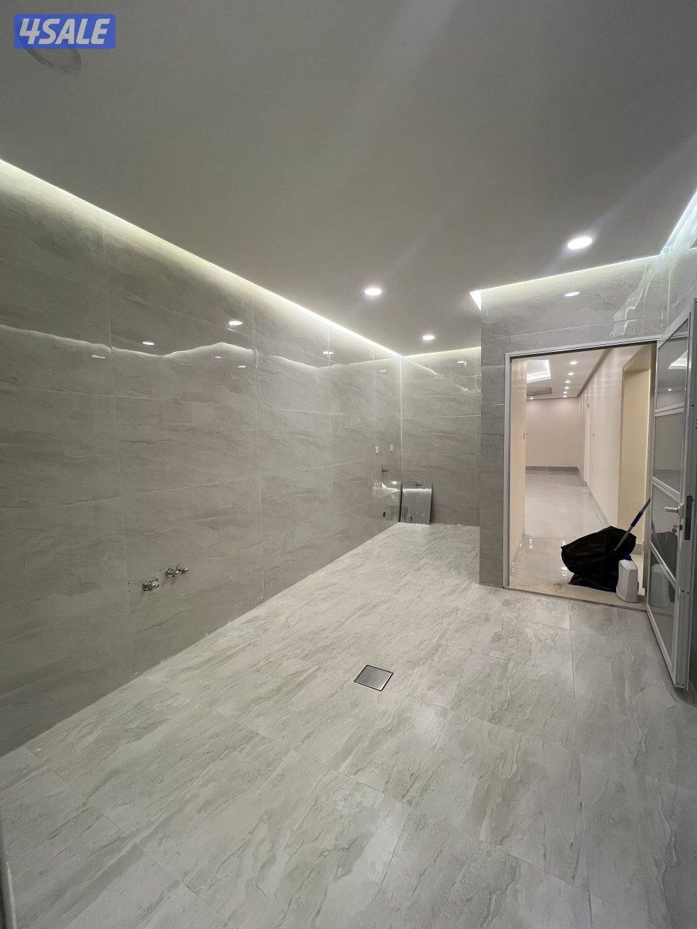 للايجار شقه بالرابيه قطعه 14